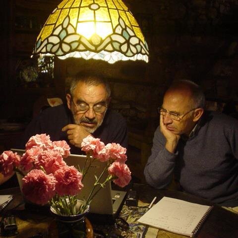 Investigador en productividad intelectual. Asesor (presencial/en línea). Tesis, proyectos, propuestas, artículos y textos institucionales.