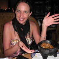 Jaclyn Julian (@jaclynlensen) 's Twitter Profile Photo