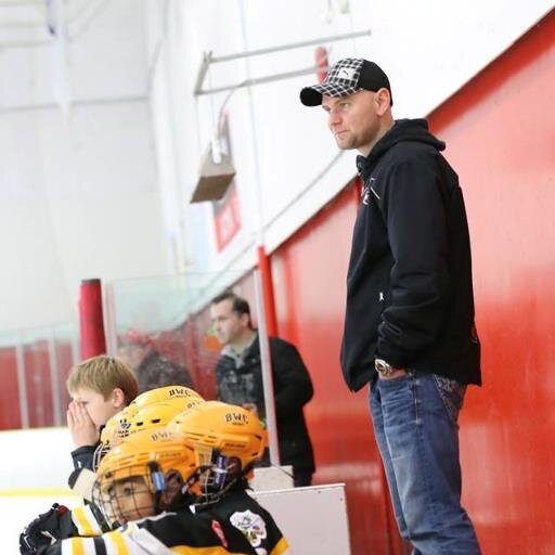 Owner and Hockey Instructor for Inside Edge.. Coach for Jr Steelers Program! Also coaching Port Moody Atom A1 team and hockey director for PM.