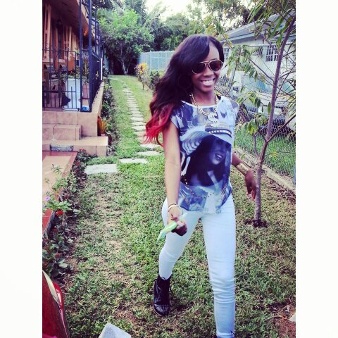 #RaeWasHereIMU Like Crazii Maa :( »Wife♥ | Born stunner,Dnt take ppls BULLSHYT!!!! High standards,You just gotta love me 3  #TeamFuture #TeamGod #TeamBeautiful