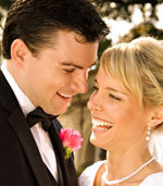 The Wedding Source is an online wedding planning guide and bridal resource specializing in assisting brides and grooms as they plan their dream wedding.