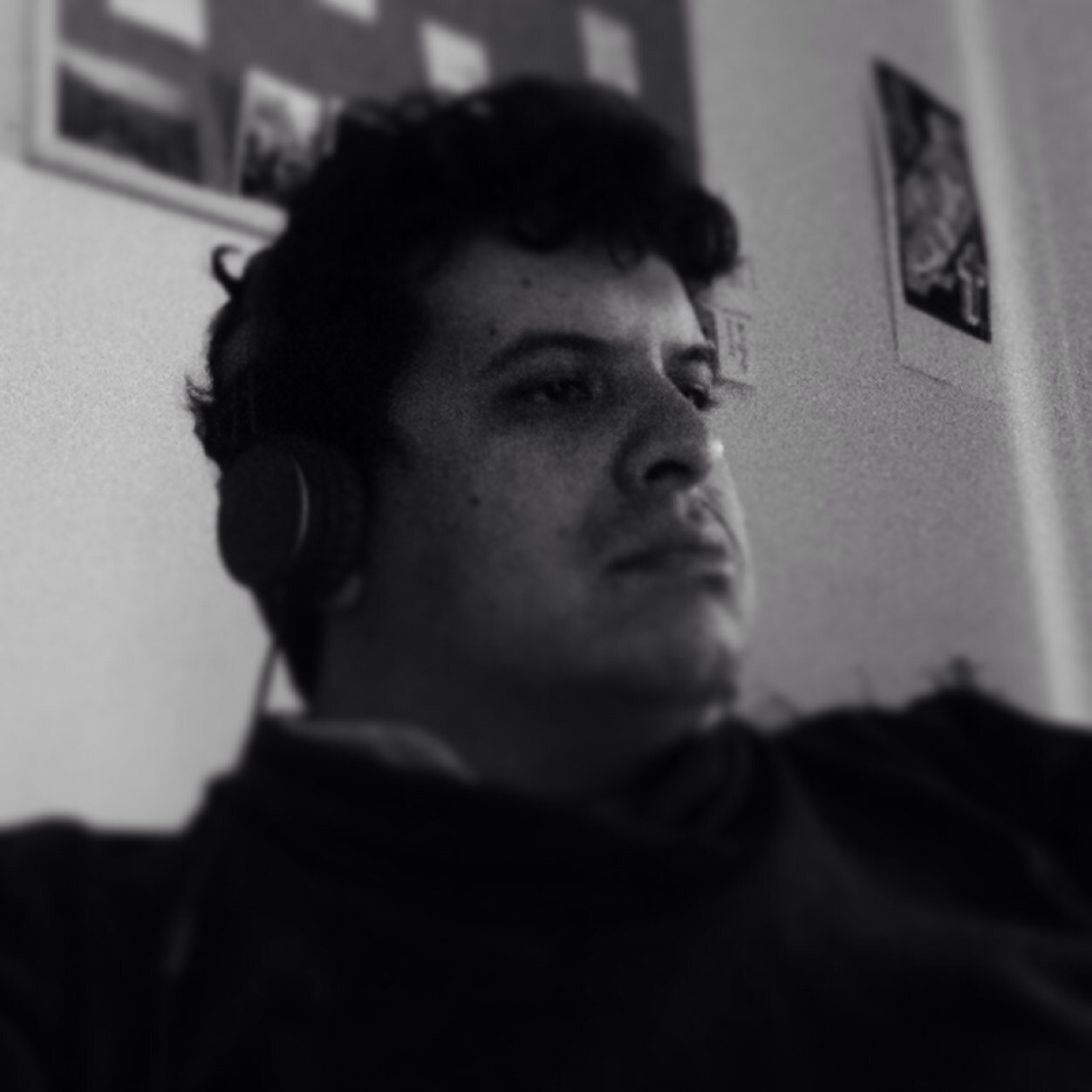 Piola16's profile picture. 