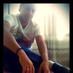 Soy una persona muy alegre y seria en todas las situaciones de mi vida.... Que viiiiva la vida