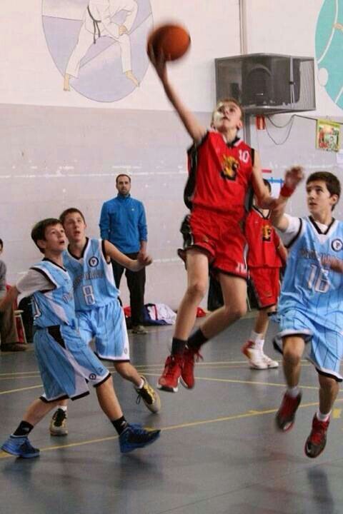 Jugador del CAI ZARAGOZA INFANTIL, NEVER GIVE UP