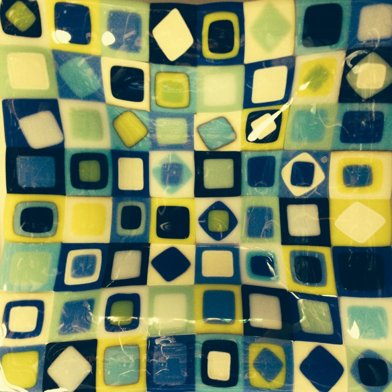 sisartglass's profile picture. Fused glass artists, mothers, creators, sisters