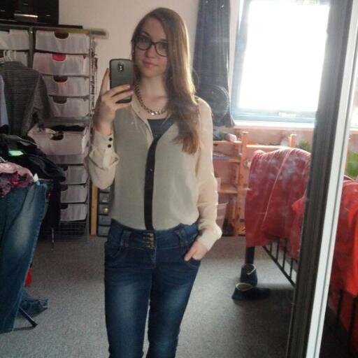 Marjolein ♥ || Voetbal & Longboarden for life ♥ || Just live your own life || M'n nummer vraag je maar || Lovee' ♥.
