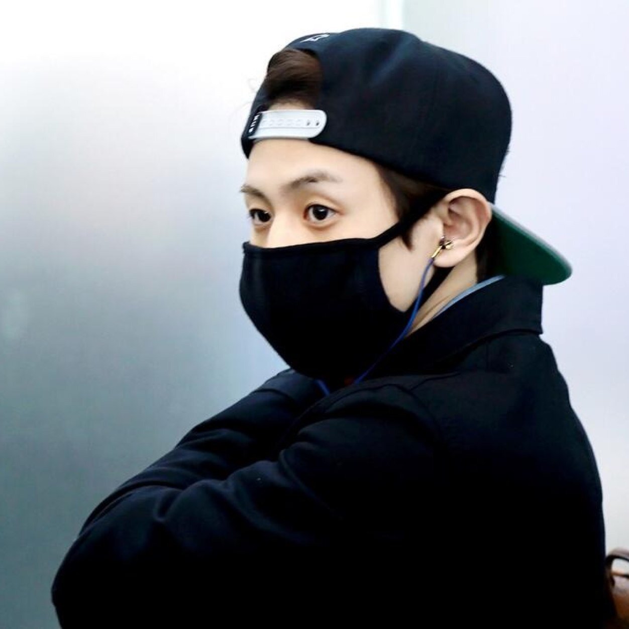 ผมยางโยซอบ ขี้เล่น ขี้อ้อน ขี้โม้ อะไรขี้ก็อยู่กับผมหมดแหละคับ ฟอลมาคุยกันได้นะคับบิวตี้ ผมไม่กัดหรอก 555 (08.08.55)