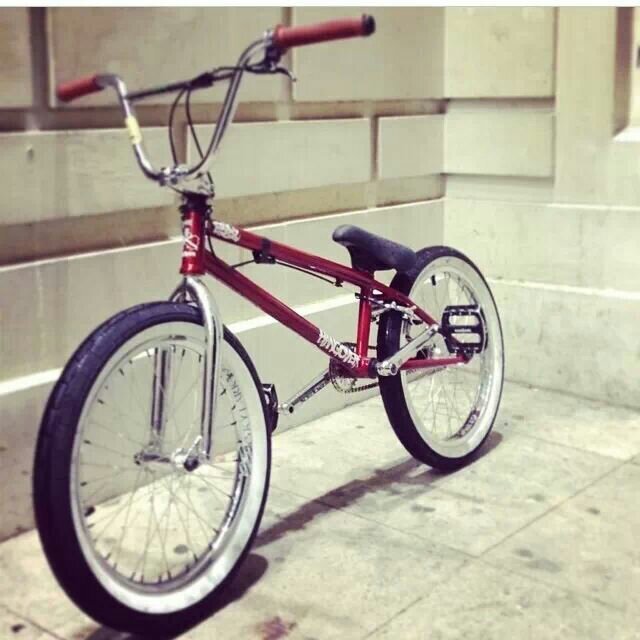 Charli3Bunw0rth's profile picture. eat..sleep..ride bmx 3