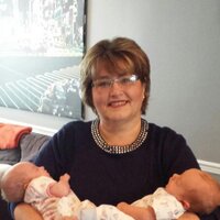 Linda Ruest (@lindaruest) Twitter profile photo