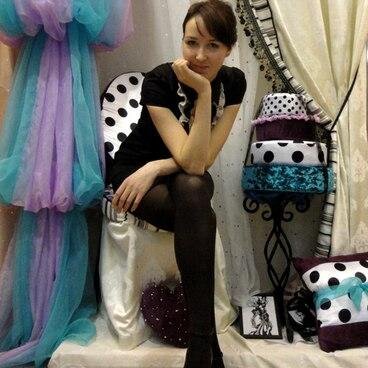 777_caro's profile picture. Textile designer