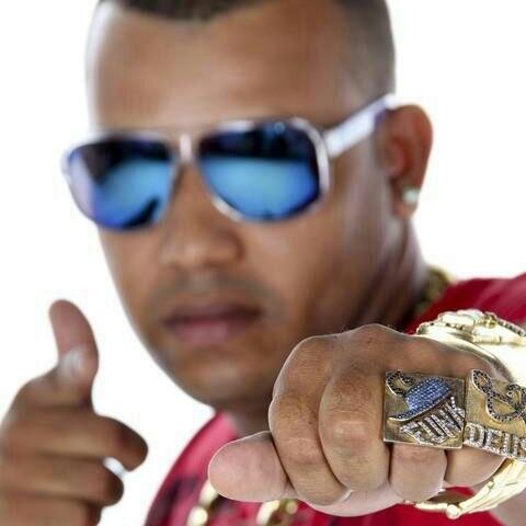 Twitter Oficial do Mc Blayde