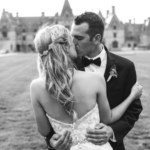 Empresa líder en Listas de Casamiento y Organización de Luna de Miel .
https://t.co/B3UjGBHiXH
info@bodatienda.com