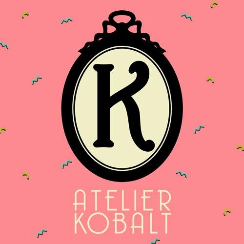 AtelierKobalt's profile picture. Décoration - Fauteuils de style customisables en ligne - Créations textiles.
#décoration #tapisserie #bordeaux #libourne