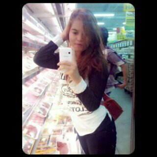 @Eghaa_24♥ || Ig: vhaavh. path:  vallerie sambuaga.