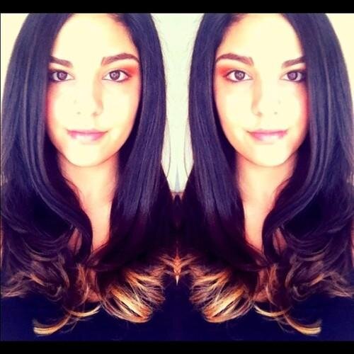 emivalentino's profile picture. Far from basic*