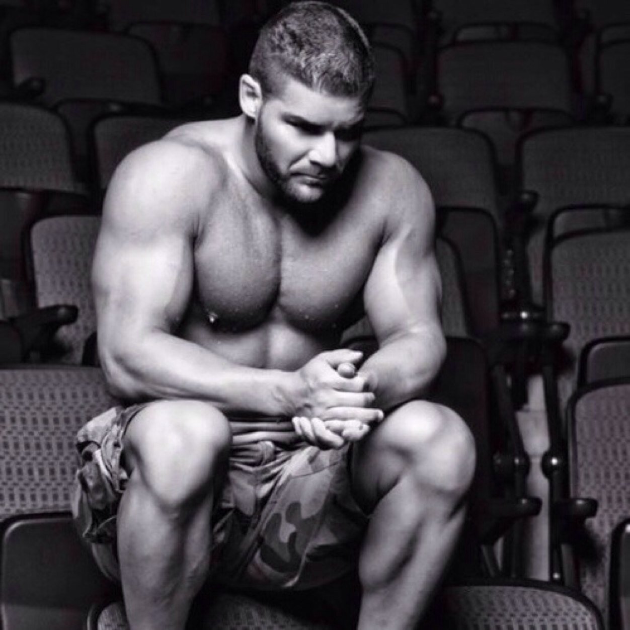 BR_TheITFactor's profile picture. 