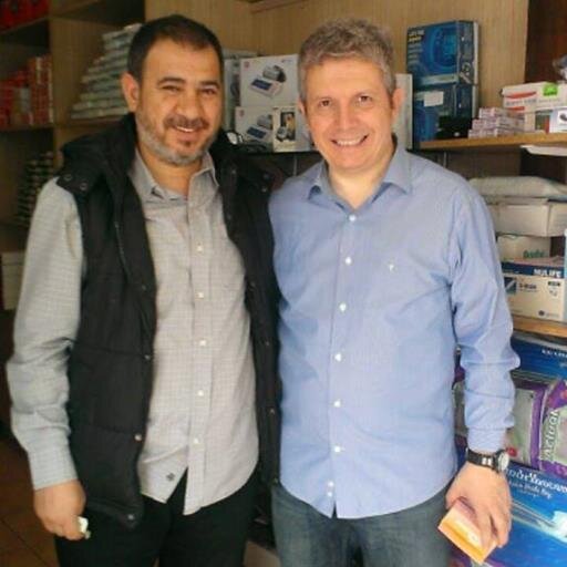 Birini anlamak için söylediklerinden çok sustuklarını dinleyin. Çünkü insan, söylediklerinden çok sustuklarında gizlidir.