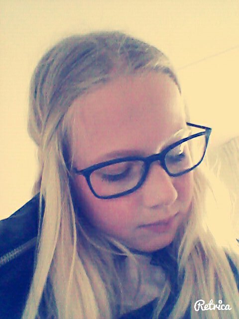 Vechtdal College kt1c          #1D    Instagram: xnovaxly