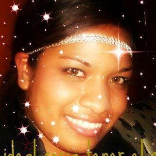 Soy una chica super sencilla :)
