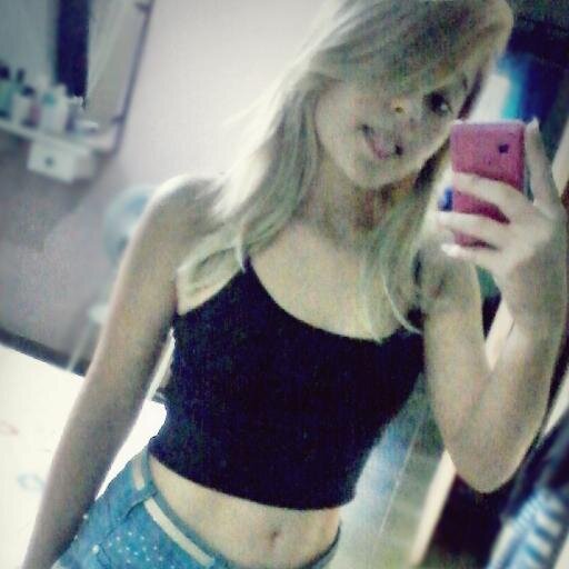 Procure la no face: Paula Mairink