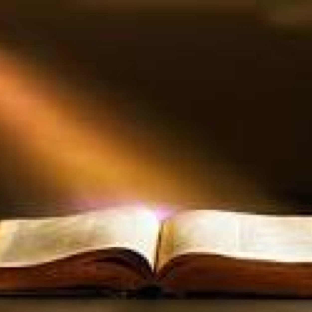 Je serre Sa parole dans mon coeur.
Seigneur enseigne moi ta parole