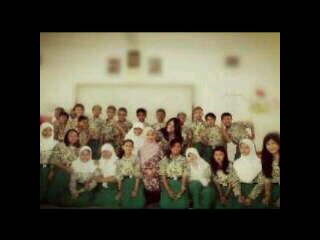 _7Amazing's profile picture. Hi!♬ This is a twitter acc of 7A in Cinus! With 30 Amazing student in our Class yeah~ our beauty teacher Ida Mulyaningsih♥ | We missU!:)