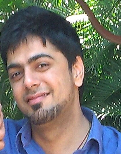 A techie by mind and wanderer by heart. Am finding solace in the concrete jungle