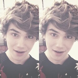 george shelley || 19 || single || bisex || calum.