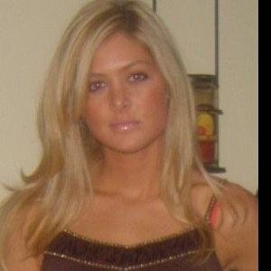 Luv my family, friends,my dog Alfie, Arsenal Forever, Live Love Laugh !!