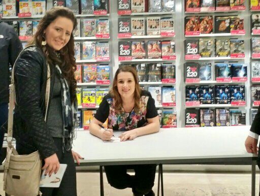 sarah_read's profile picture. 