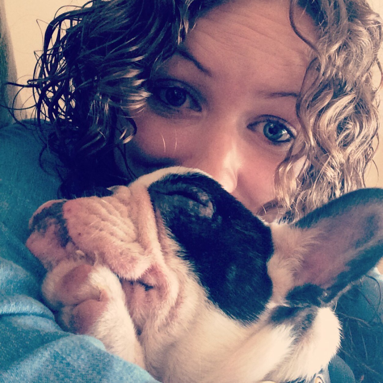 LLauren_2713's profile picture. 