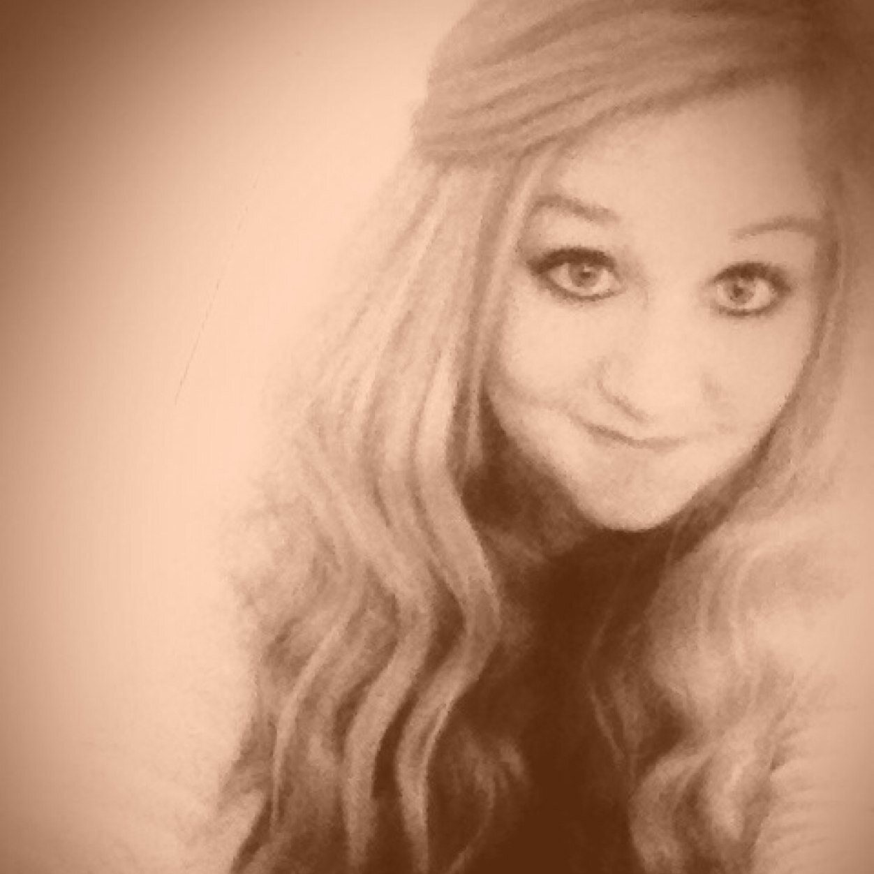 Follow me & ill follow back :)