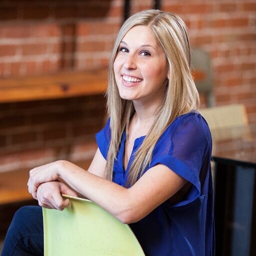 Julie Baker (juliebakercr8v) Twitter