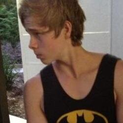 P3NDEJ4's profile picture. dime si eres otaku para hacer bullyng gracias