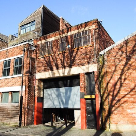 Artist Studios Liverpool City Centre

@CHERIEGRIST @colettelilley