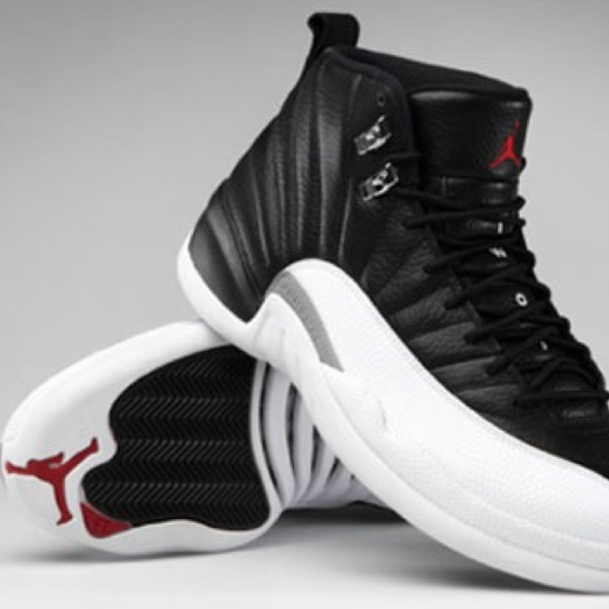 Exclusive Sneaker Pics
Follow for the good stuff!