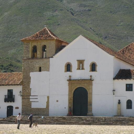 Multimedios