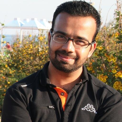 Professional business researcher, acrylic painting hobbyist, fitness enthusiast, social media marketing strategist
