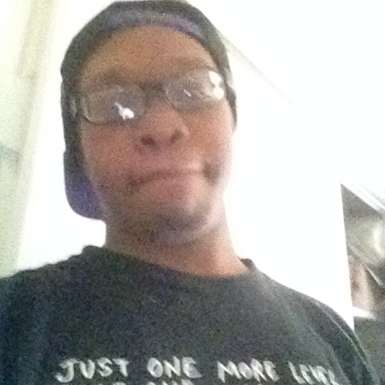 Single age 18 looking for the right women