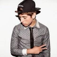 BeliberBoy HunterBoy 3 ejejje ajhduanjss sigueme te sigoxd.♥