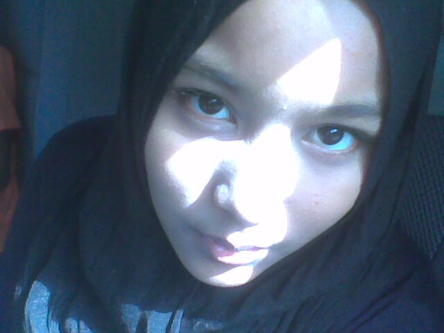 hai..i'm shahilla,,just call me shilla

wechat id : shilla98