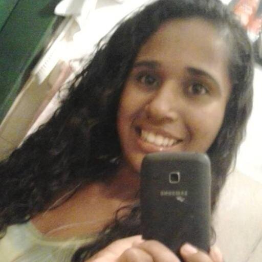 Me pede o mundo e eu dou,Me pede a lua e eu não vou negar,Não vou medir esforços,Faço tudo o que quiser,Pra ver vocês Feliz! @JorgeeMateus