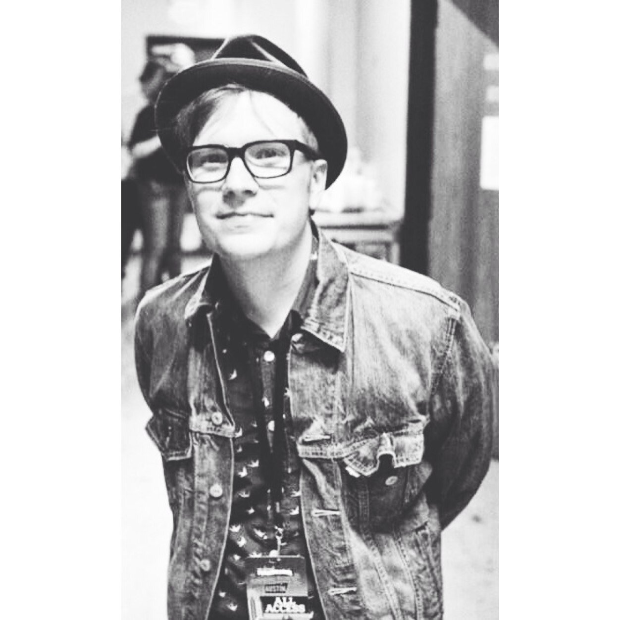free follow from @wentzxvx bc u have a nice face