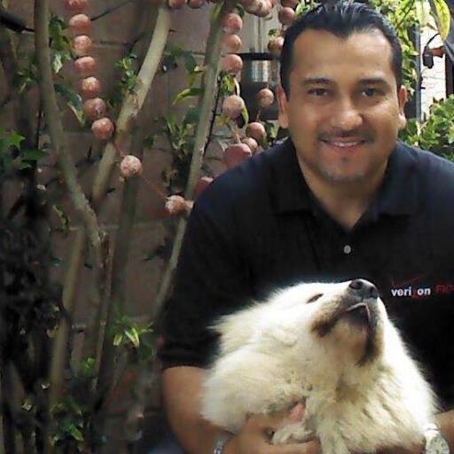 eflores_fios's profile picture. 