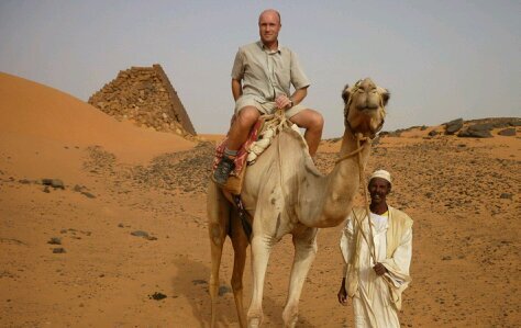 100+ countries. Author of 8 books:
 Afghanistan, Burma, Iran, M East, Africa, China, S America etc.
http://t.co/90PLYFFugU