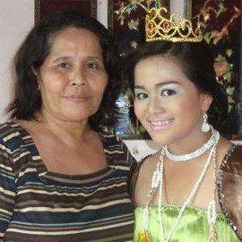 elainegarcia_02's profile picture. 