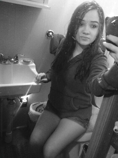 carlyfo10195633's profile picture. I follow back! Lititz, PA