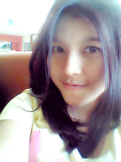 EviFebriani14's profile picture. Akiramenna, ganbatte ne itsumo desu.. evoy-chaaan.. (ง'̀⌣'́)ง !! I ♥ Allah, Mom, Dad, Little Sister and Japan ^_^)