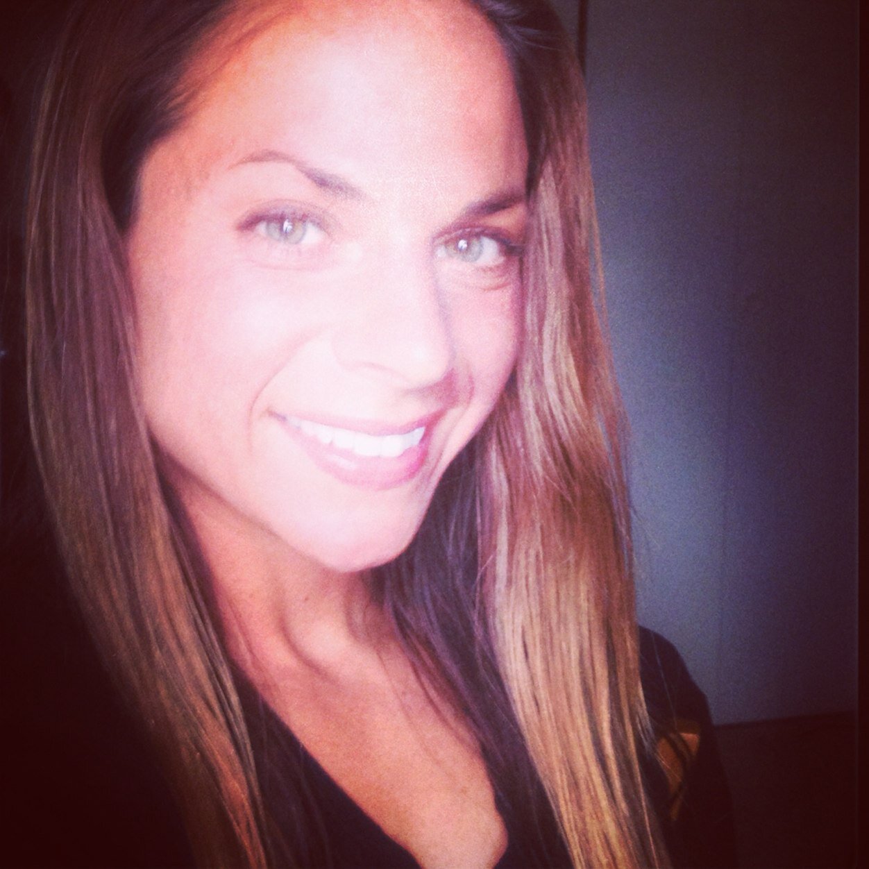 Veteran. Health, Fitness & Detox Coach. Plant-Based.Traveler. Blessed. Live every moment, laugh everyday, love beyond words.