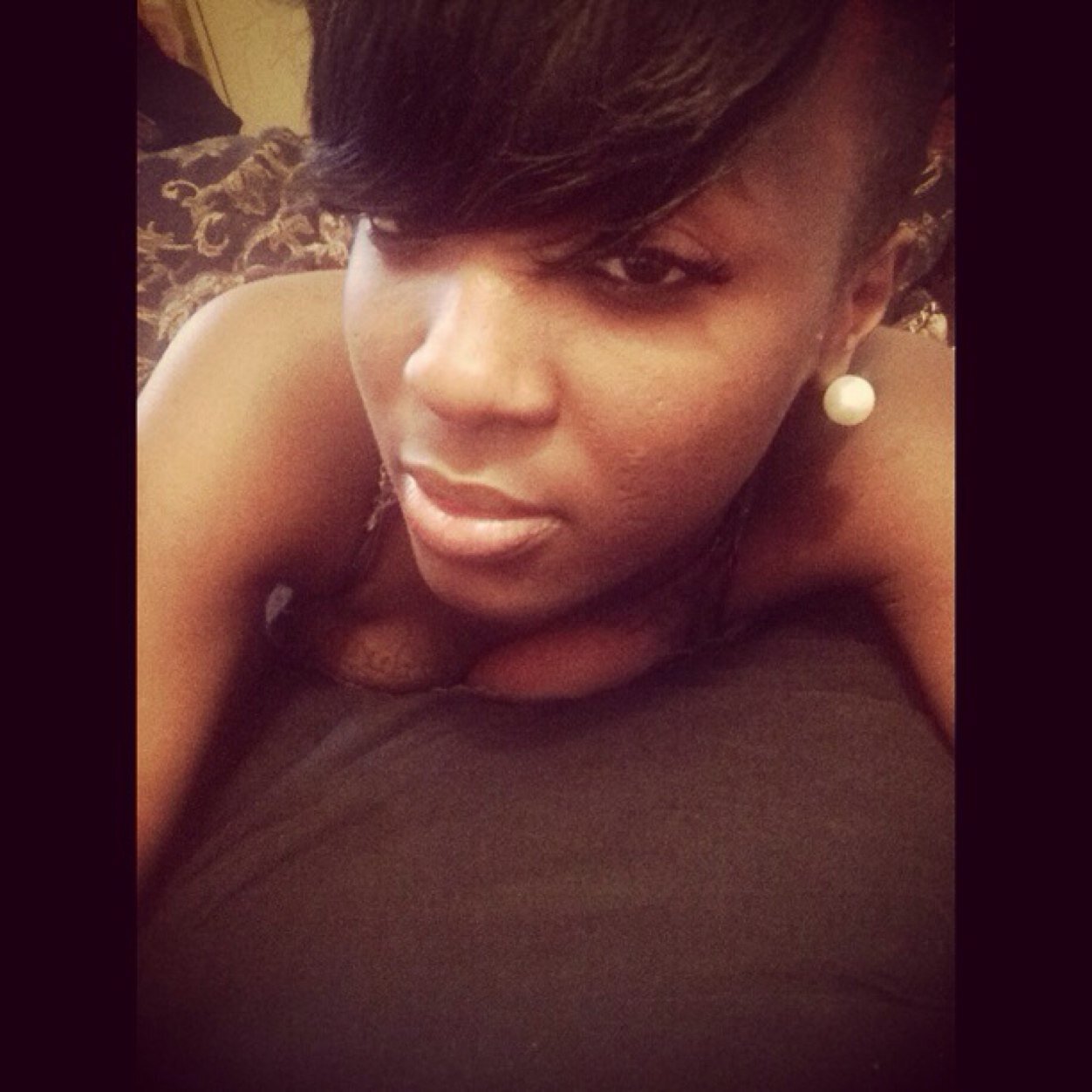 IG:beautifulskindeep, Aries♈️, KIK:Classydarkskin
